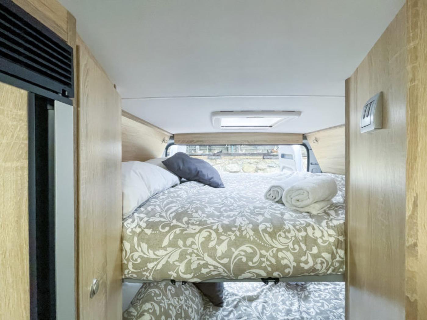 FURGONETA CAMPER — foto 3
