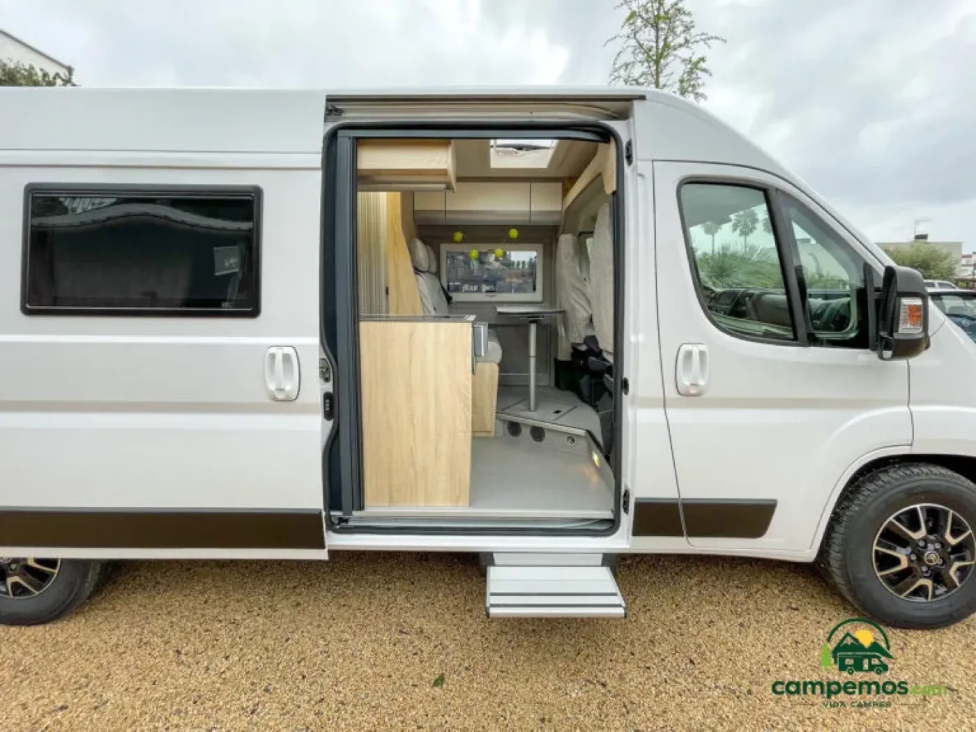 FURGONETA CAMPER — foto 6