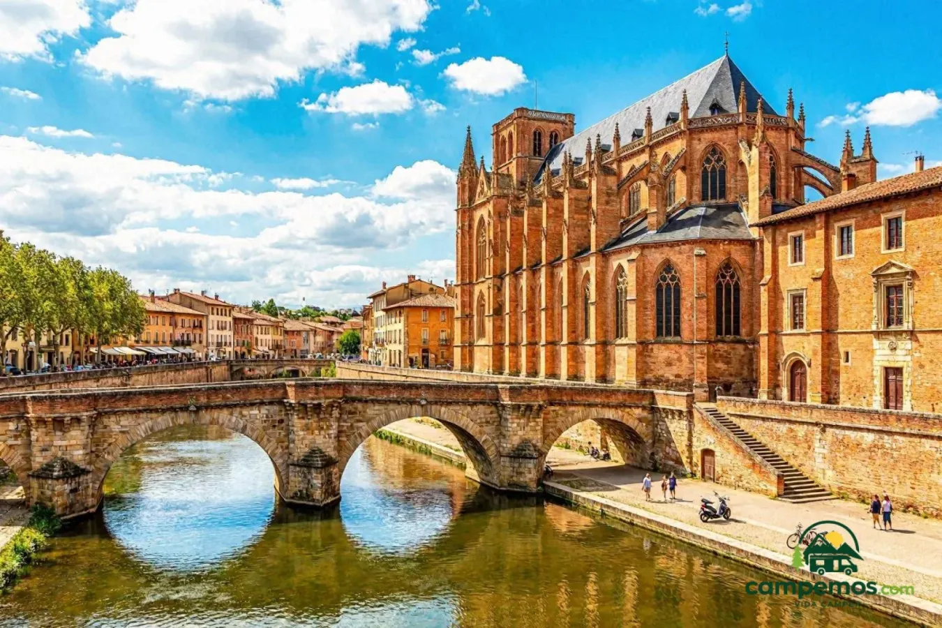 Albi UNESCO, Cordes-sur-Ciel y el viñedo de Gaillac en autocaravana, 6 días