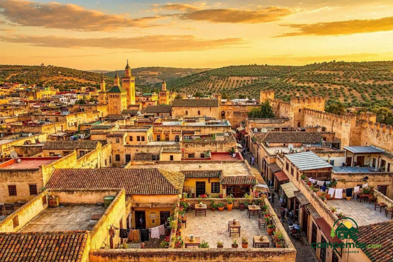 Fez, Mequinez y Volubilis en autocaravana — 5 días por el corazón imperial