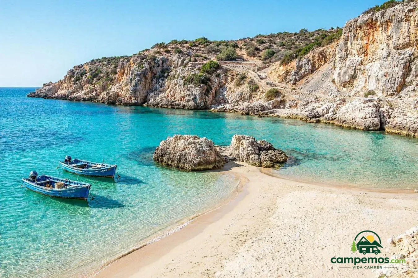 Tetuán y la costa mediterránea del Rif en autocaravana — 7 días de medina andalusí a Alhucemas