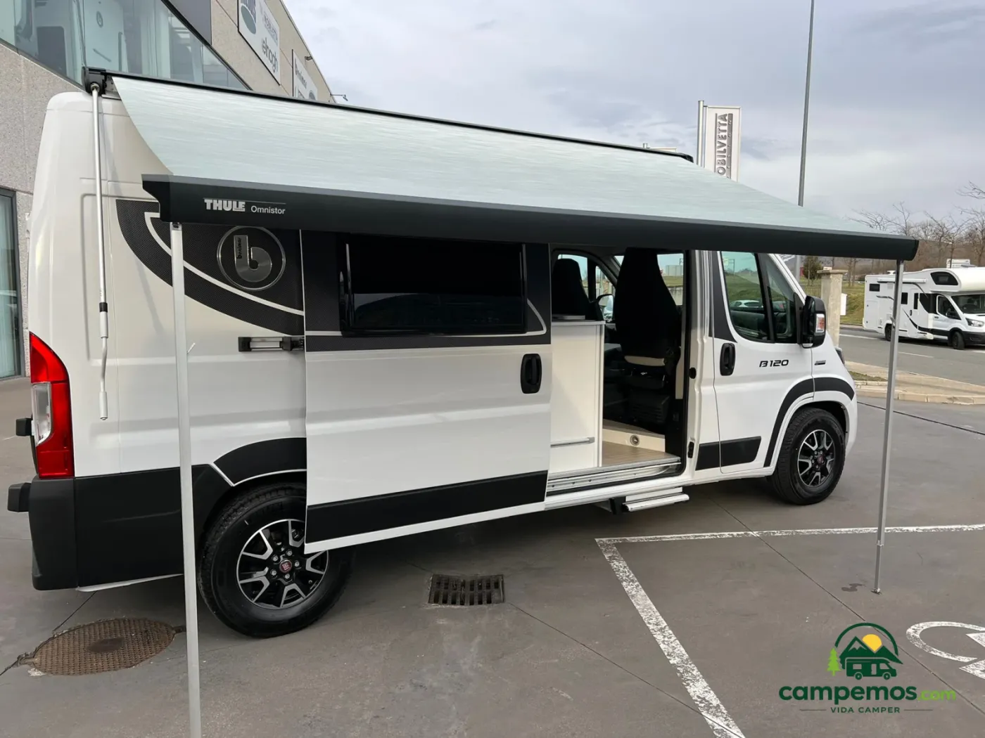 Benimar B120 (2022) — Autocaravana en alquiler · Arrasate — foto 2