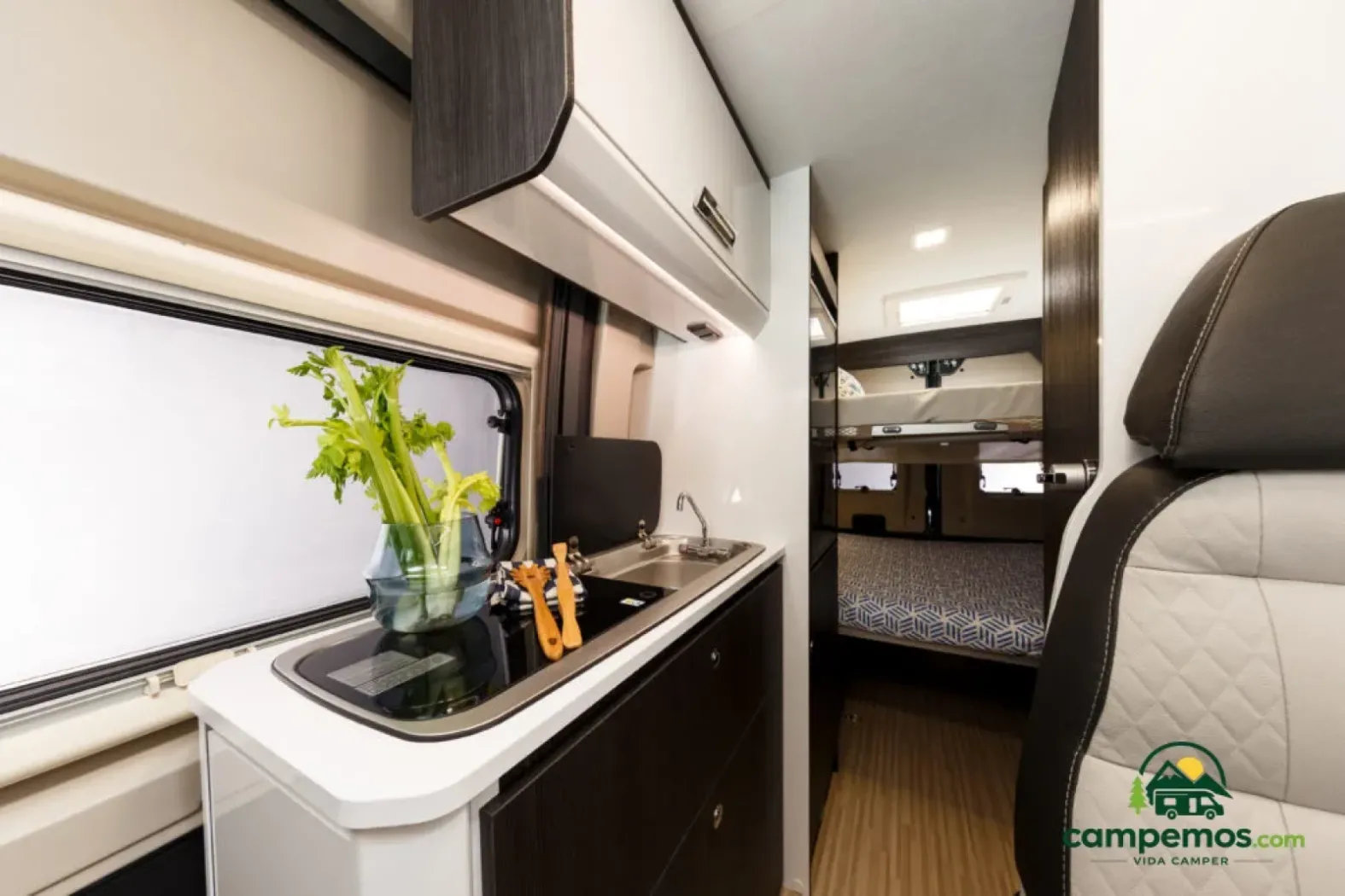 Benimar B120 (2022) — Autocaravana en alquiler · Arrasate — foto 8