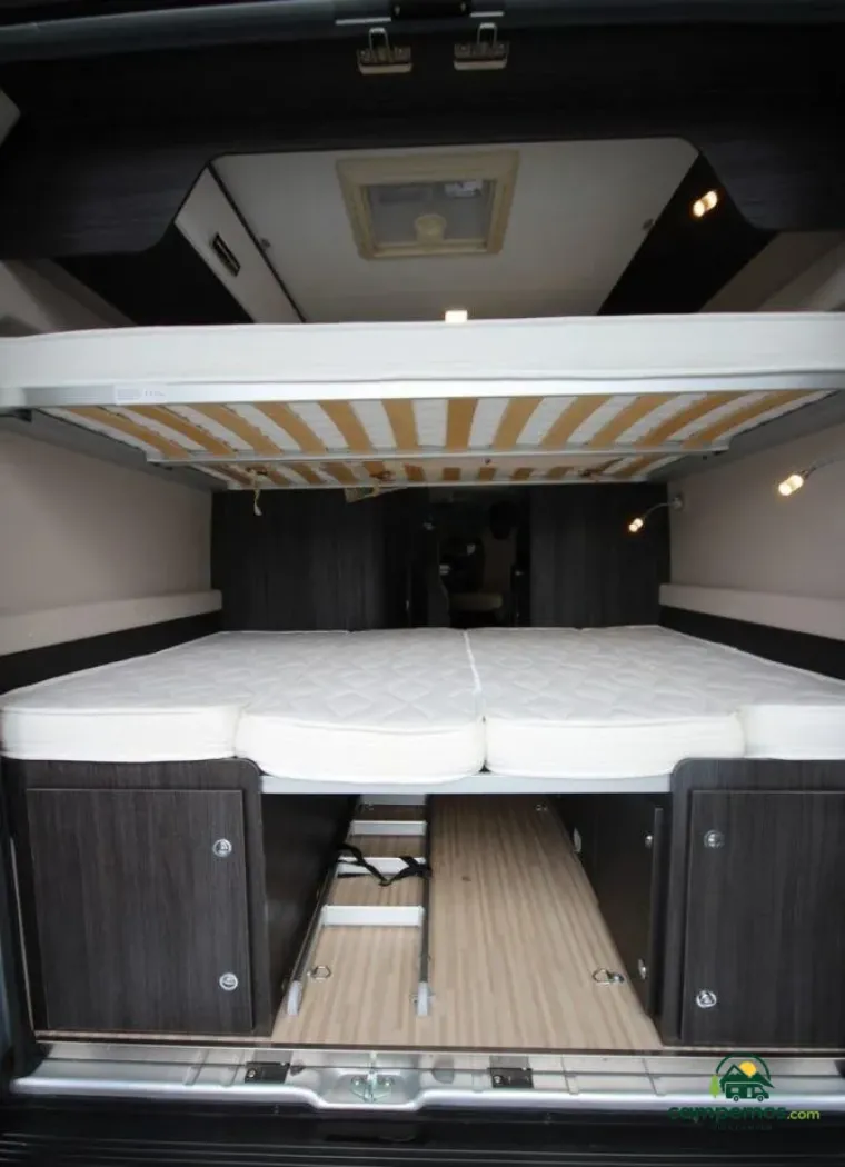 Benimar Benivan 116 — Camper en alquiler · Arrasate — foto 11