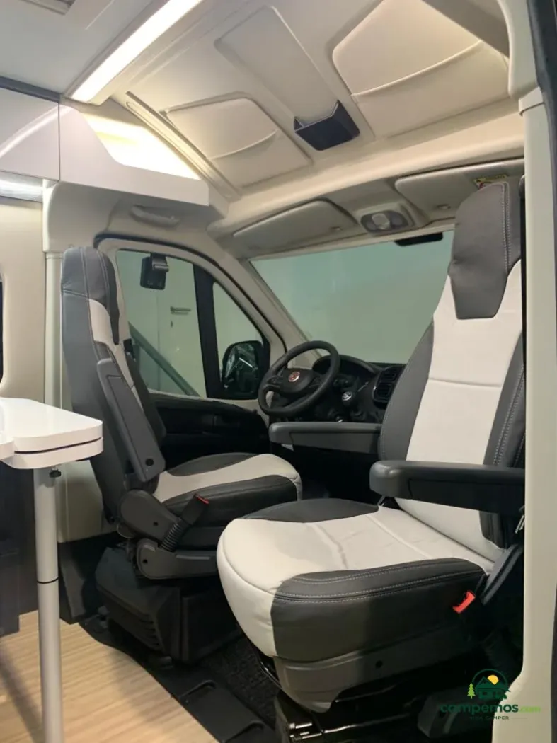 Autocaravana Benimar B120 — Alquiler · Arrasate — foto 12