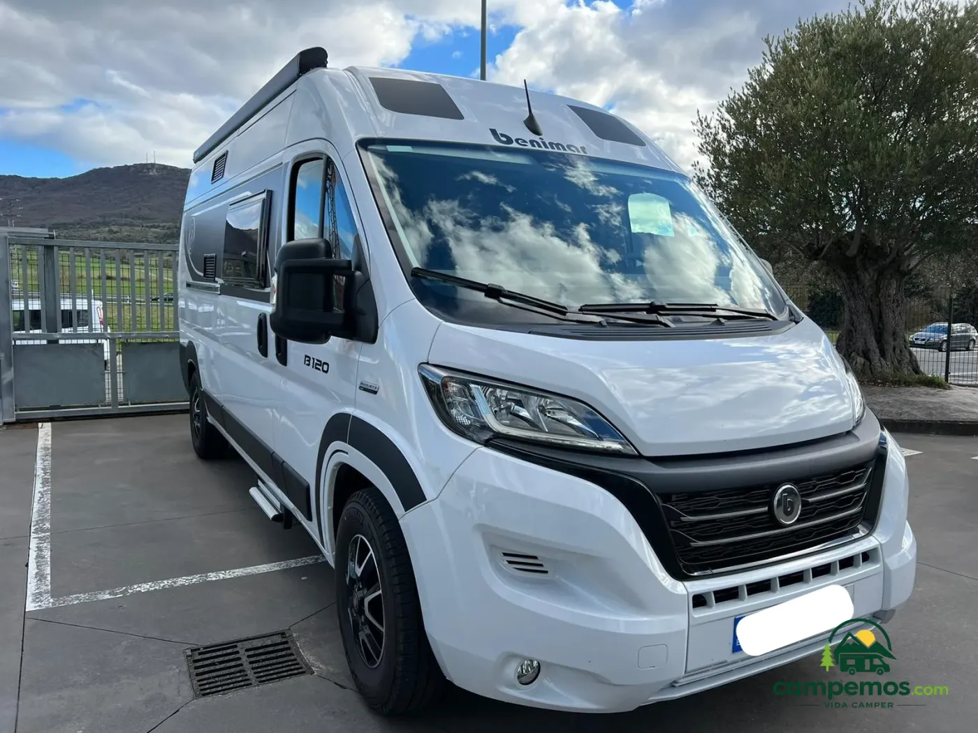 Autocaravana Benimar B120 Alta Gama — Alquiler · Arrasate — foto 6
