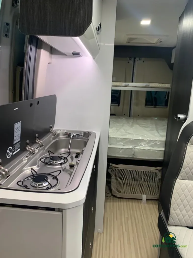 Autocaravana Benimar B120 Alta Gama — Alquiler · Arrasate — foto 10