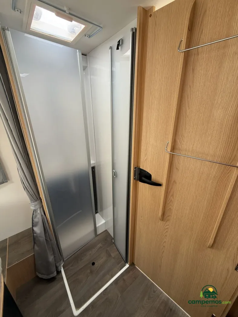 Autocaravana de alquiler zona Barcelona — foto 9